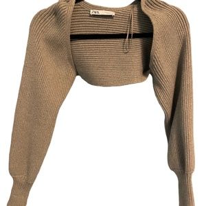 Zara Super Cropped Sweater - Light Olive Shawl